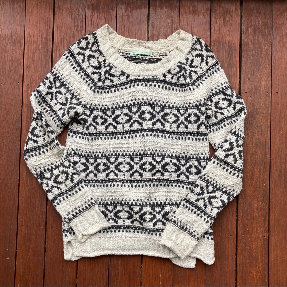 Maurices Cozy Black and White Sweater